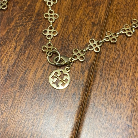 Tory Burch long gold logo necklace - Picture 5 of 7
